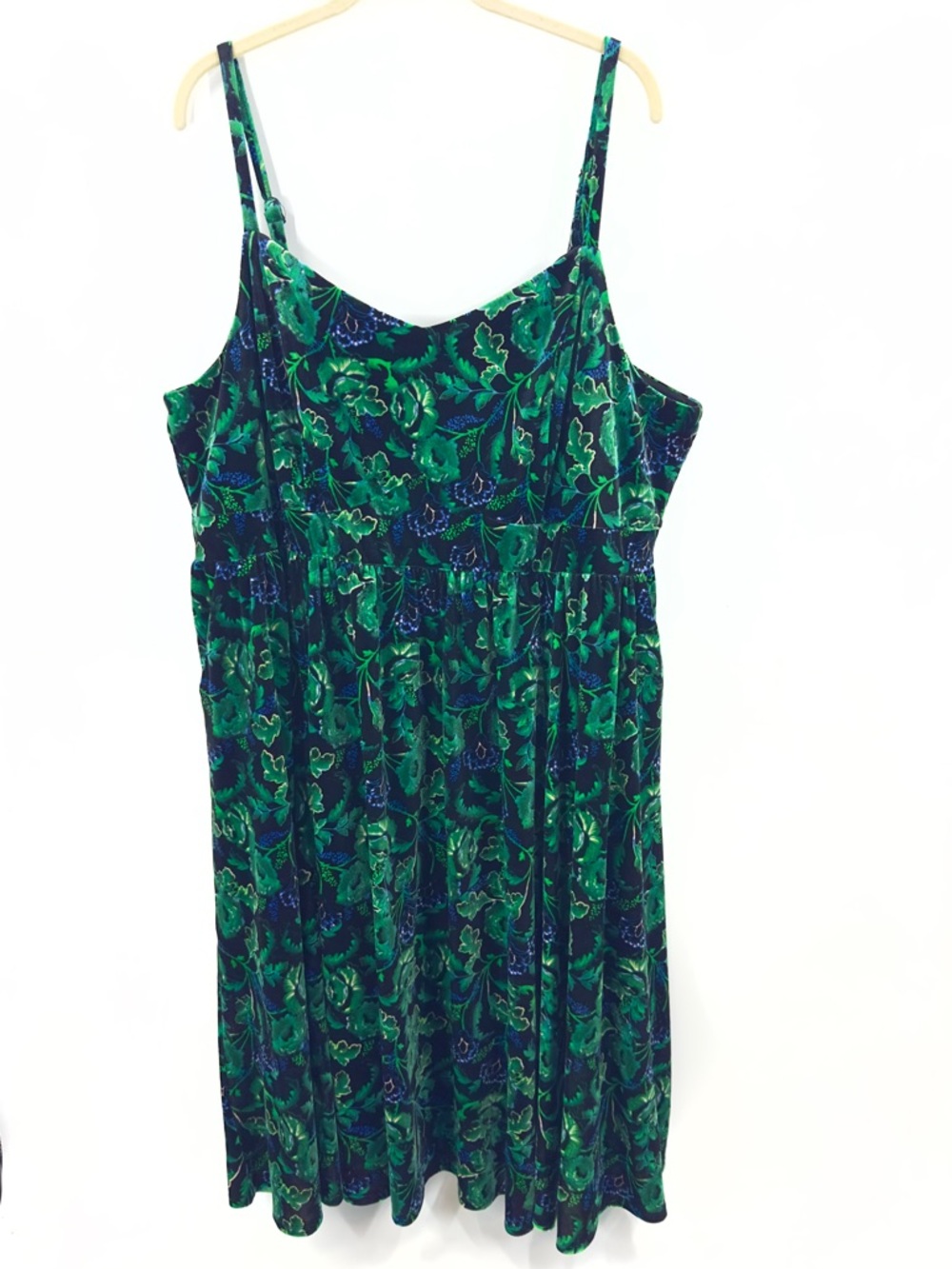 Torrid Midi Velvet Skater Dress Size 3X Floral Dark Forest Fairy Whimsigoth - Picture 3 of 12